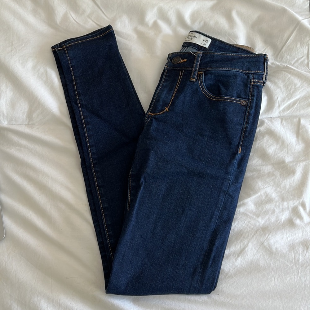Abercrombie and Fitch skinny jeans in perfect condition